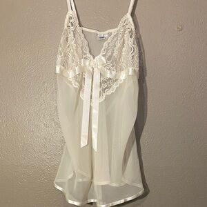 Vintage Cinema Etoile Women's Cream Intimate Wear large